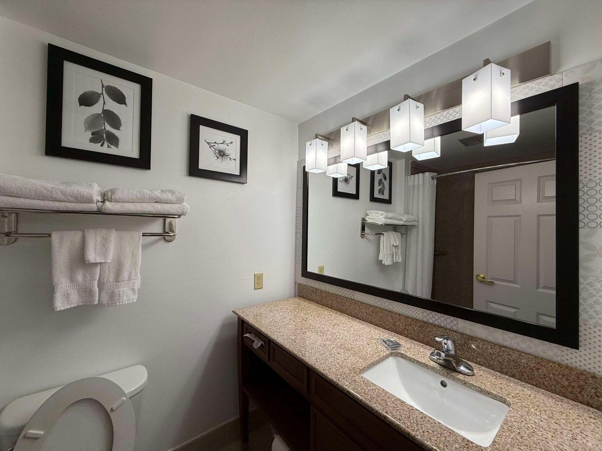 Country Inn & Suites By Radisson, Harrisburg - Hershey West, Pa Kültér fotó